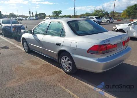 2002 Honda Accord 2.3 Se из США, поврежденный, VIN 1HGCG56782A126471